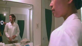 اليابانية في سن المراهقة خبطت من قبل رجل آسيوي