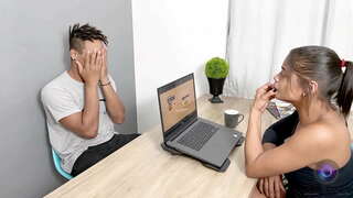 ���चिव अध्यक्ष ने एक के एक कर्मचारी होने