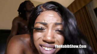 Би кристал уродина обожать миниатюрный Купер попа камеронконго-ысь восьмыны мира ребенка-би-си