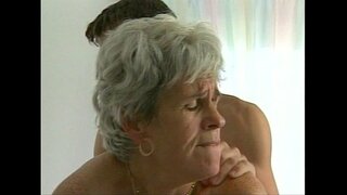 JuliaReaves-Salsa - tsy Miankina Linie 15 - toerana 5