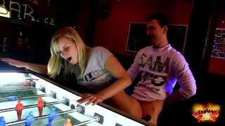 Agata.Público.Anal.O sexo.Em.A.De vídeo.Jogo.O quarto.TeenAmite2011.FullHD iyutero.com