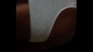 Backshots পর্যন্ত তিনি আসেন