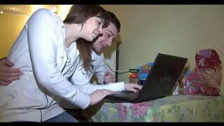 Kad kūdikis nuima jo blue marškinėliai