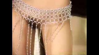 ���ൃത്തം സോളോ പെൺകുട്ടി നല്ല a4U - Lincy Leaw