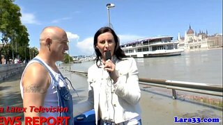 Britische Nachrichten Dame genießt hardcore ficken