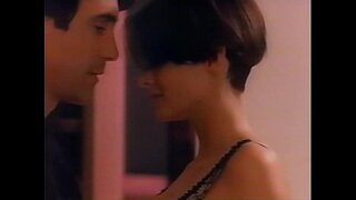 Wendy Hamilton very rare ലൈംഗിക രംഗം (സ്കോറിംഗ്)