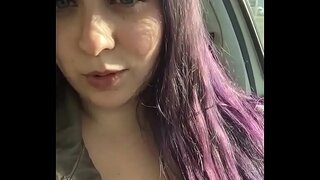 Masterbating in currus