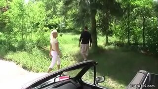 Само што се запознале и директно на шумата и fucked