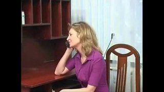 2 anak-Anak Bercinta dengan Ibu mereka&amp;#039;s Pantat