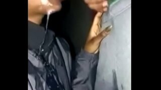 Bombë Gomar Teen Blowjob pjesë.1(www.freekaleekz.com)