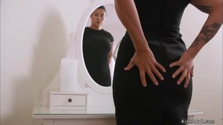 ברונעט מילף האט פארבעטן גרויס טיץ בלאָנדע האָטטיע אויף וואַלענטינעס טאָג שטוב און דעמאָלט אַנאַל פאַקס איר מיט דיק רימען אויף האָן