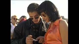 Malika, tansoqchi va Strip-Teaser