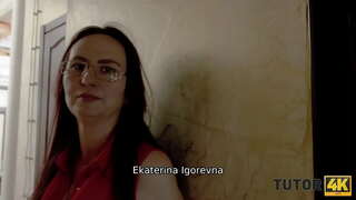 TUTOR໔K. Guy ໄດ້ບອກຄູອາຈານທີ່ນາງຕ້ອງການແຜ່ກະຈາຂານເພື່ອຮັບເງິນສໍາລັບການບົດຮຽນ