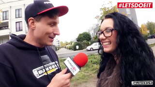 LETSDOEIT - Lilly Foxx - Tagħha Guys Sabet Tifla l-Ġdida Tagħhom Għall-Ġdid fix-Xena